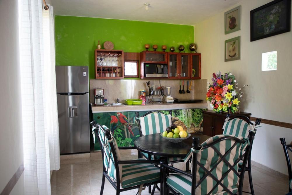 קנקון Departamento Centrico, Perfectamente Ubicado, Dos Habitaciones מראה חיצוני תמונה