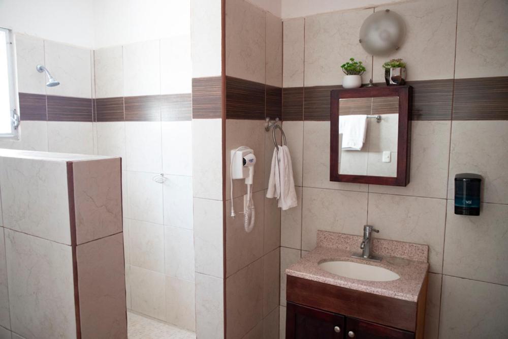 קנקון Departamento Centrico, Perfectamente Ubicado, Dos Habitaciones מראה חיצוני תמונה